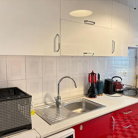 Gorgeous New In Cihangir 2br, 2ac, Lift Lejlighed Istanbul
