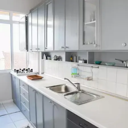 Gorgeous New In Cihangir 2br, 2ac, Lift Lejlighed Istanbul