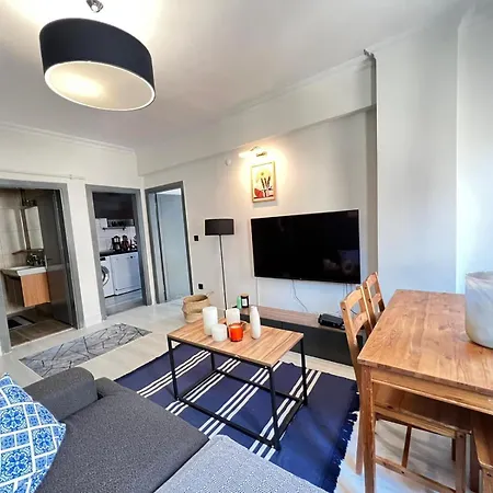 Lejlighed Gorgeous New In Cihangir 2br, 2ac, Lift