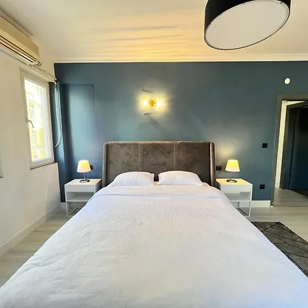 Lejlighed Gorgeous New In Cihangir 2br, 2ac, Lift