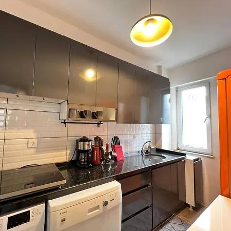 Gorgeous New In Cihangir 2br, 2ac, Lift *